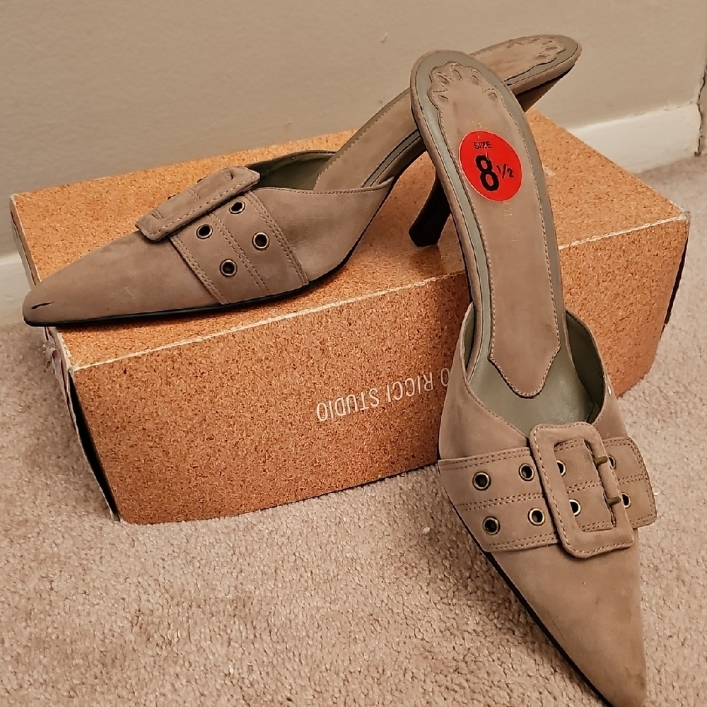 Enzo Angiolini Taupe Pointed Buckle Mules - Picture 6 of 6
